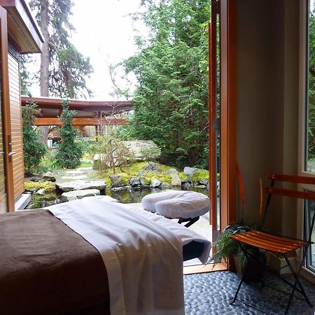 Pointhouse Suites On Sargeant Bay 半月湾 外观 照片