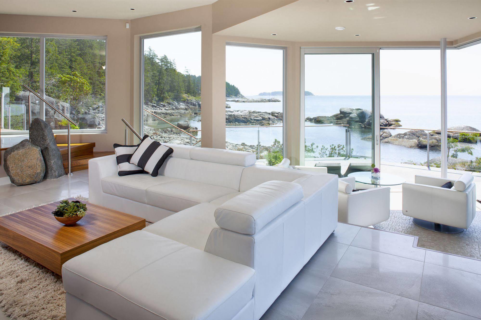 Pointhouse Suites On Sargeant Bay 半月湾 外观 照片